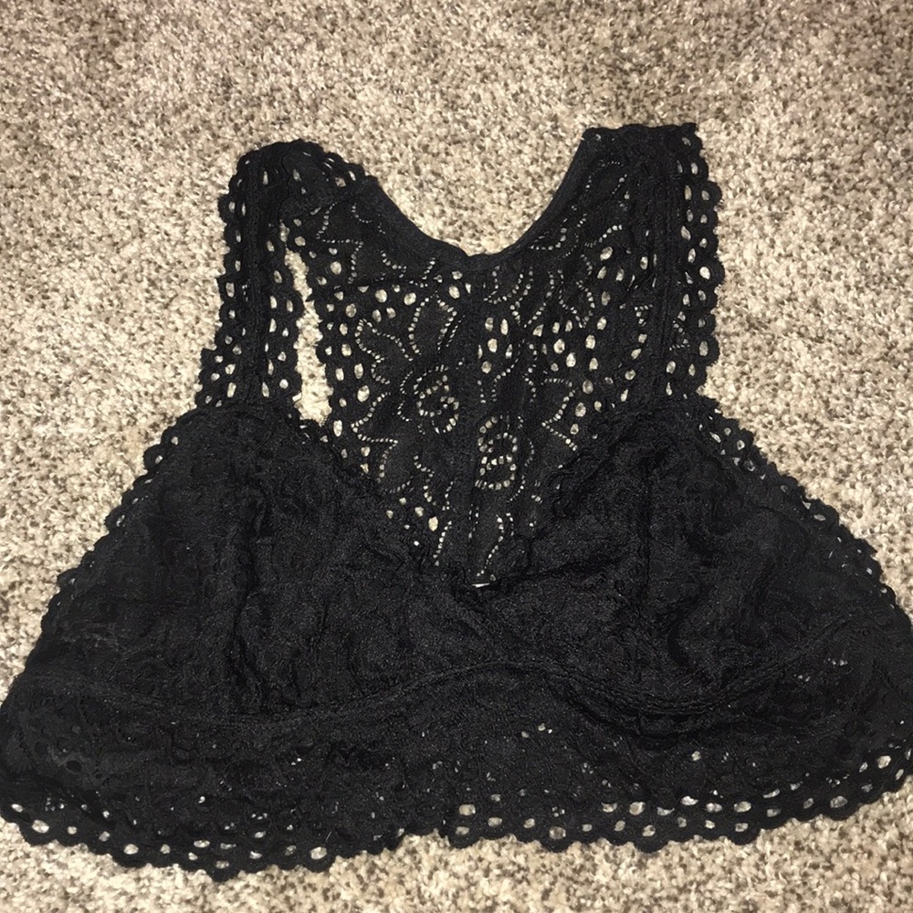 🔥Black Bra-lette🔥